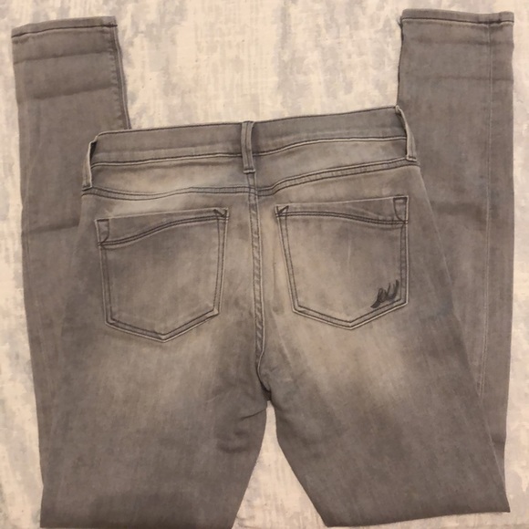 Women’s Express Jeans - Picture 3 of 6